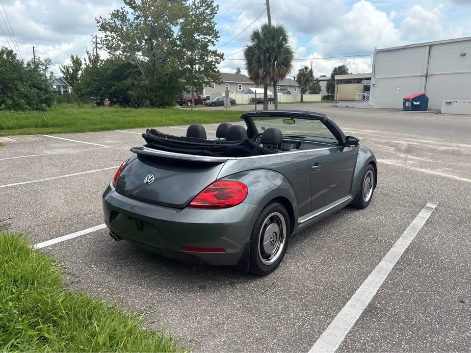 2013 Volkswagen A5 Beetle - Image 7 of 15