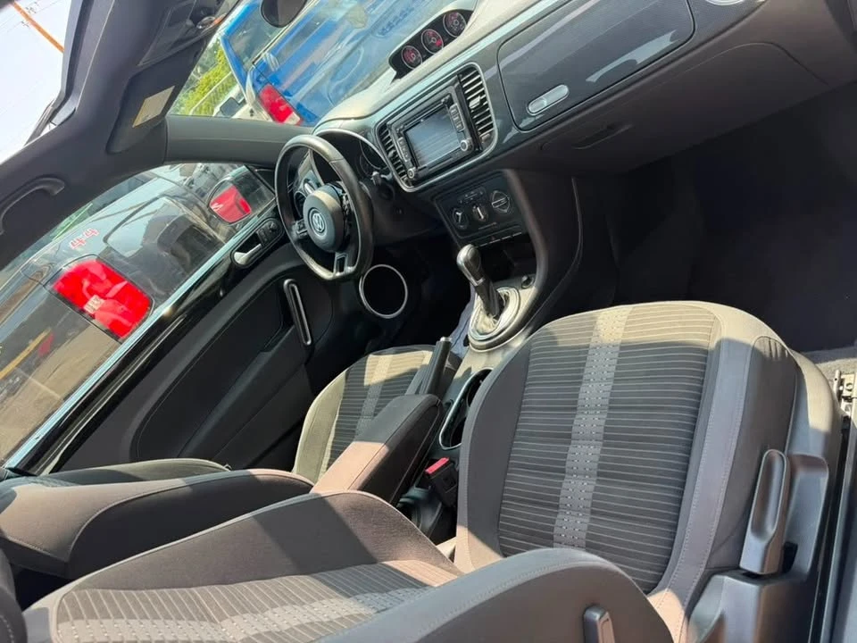 2013 Volkswagen A5 Beetle - Image 17 of 20