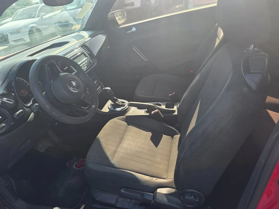 2013 Volkswagen A5 Beetle - Image 9 of 17