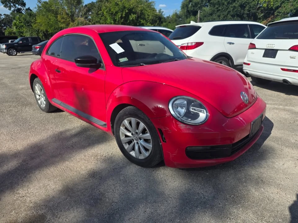2013 Volkswagen A5 Beetle - Image 7 of 17