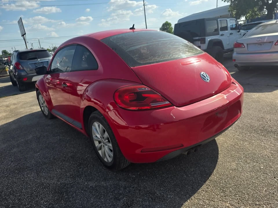 2013 Volkswagen A5 Beetle - Image 3 of 17