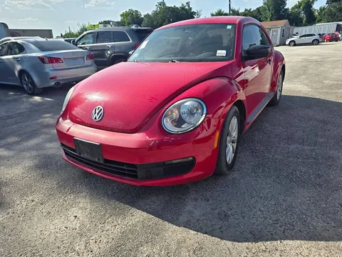 2013 Volkswagen Beetle 2.5L Entry