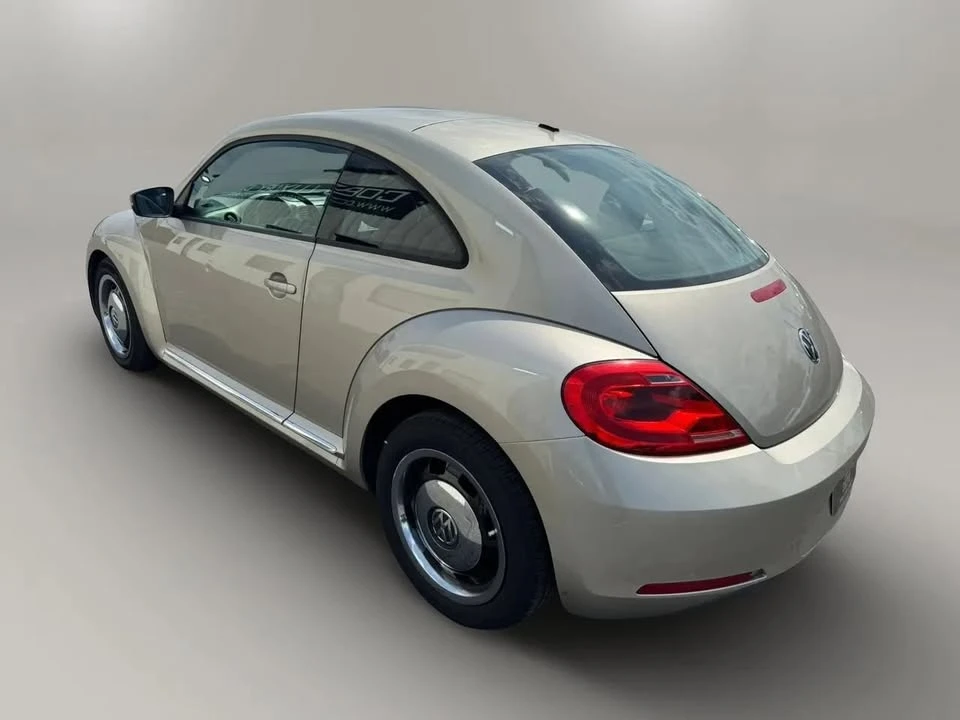 2013 Volkswagen A5 Beetle - Image 9 of 16