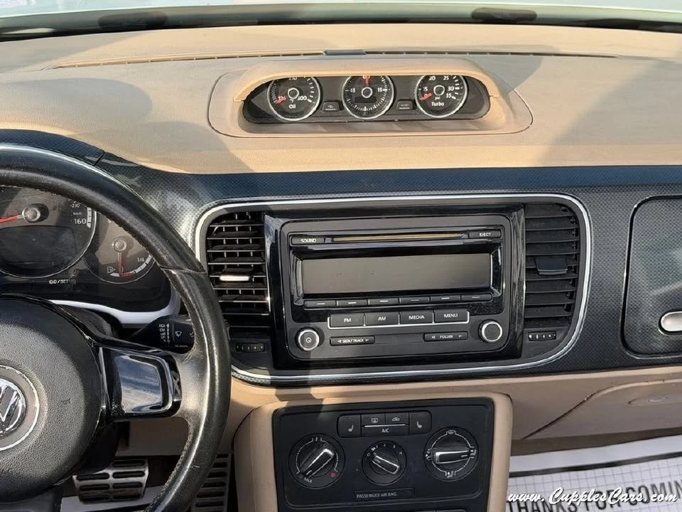 2013 Volkswagen A5 Beetle - Image 16 of 20