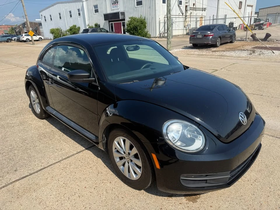 2013 Volkswagen A5 Beetle - Image 2 of 7