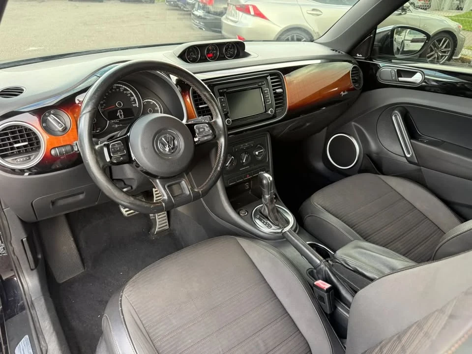 2013 Volkswagen A5 Beetle - Image 9 of 14
