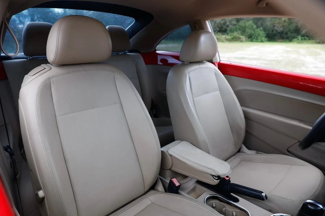 2013 Volkswagen A5 Beetle - Image 12 of 12