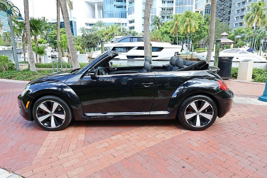 2013 Volkswagen A5 Beetle - Image 2 of 21