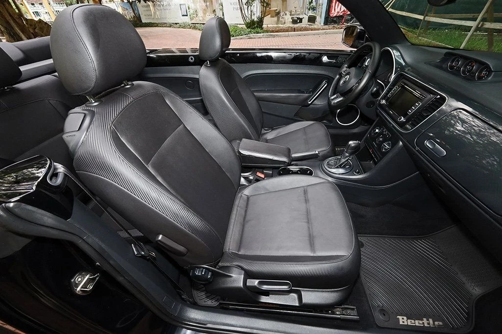 2013 Volkswagen A5 Beetle - Image 6 of 21