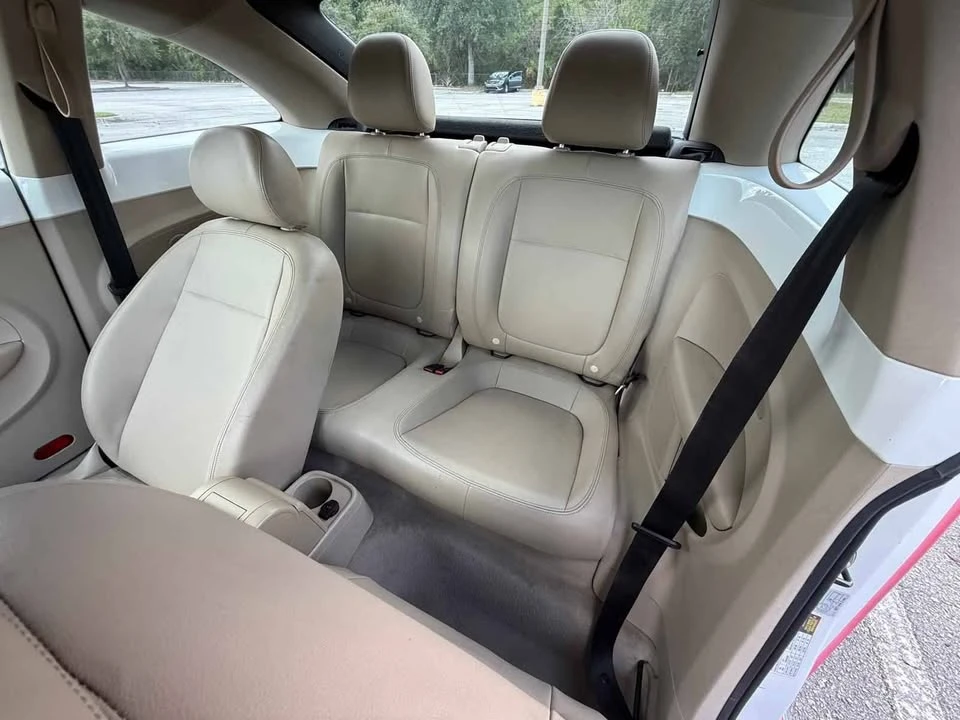 2013 Volkswagen A5 Beetle - Image 19 of 20