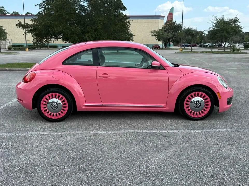 2013 Volkswagen A5 Beetle - Image 7 of 20