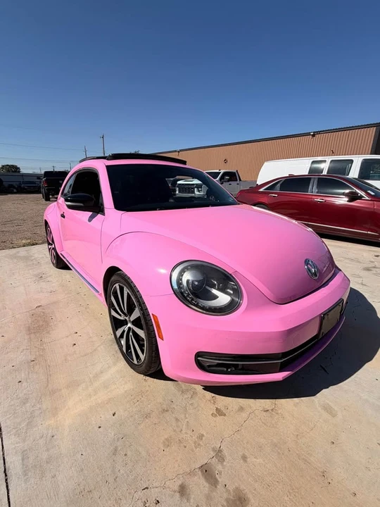 2013 Volkswagen A5 Beetle - Image 2 of 8