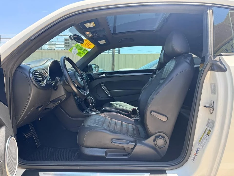 2013 Volkswagen A5 Beetle - Image 14 of 20