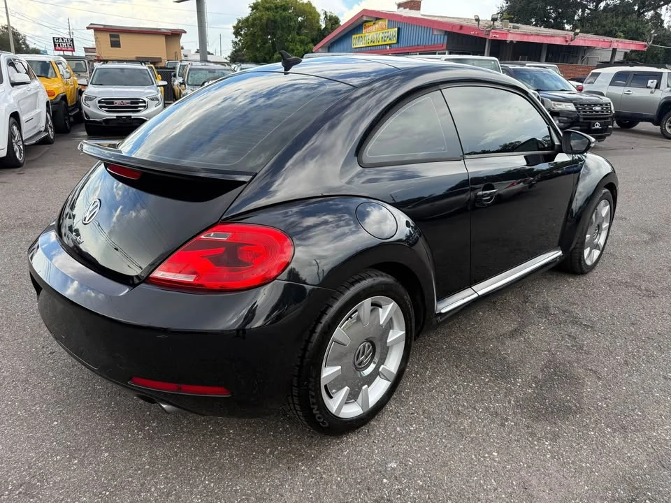 2013 Volkswagen A5 Beetle - Image 6 of 14