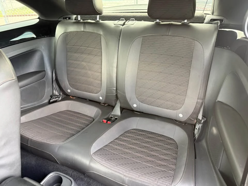 2013 Volkswagen A5 Beetle - Image 11 of 14