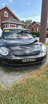 2013 Volkswagen Beetle R-Line SEL Convertible 2D