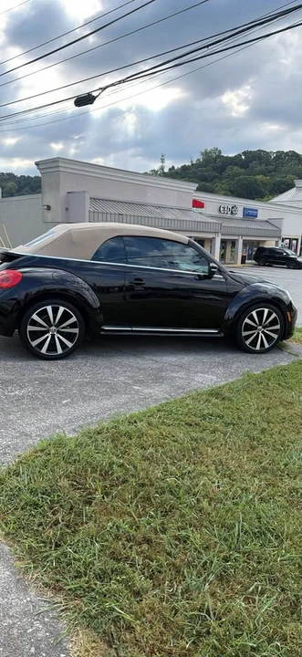 2013 Volkswagen A5 Beetle - Image 2 of 9