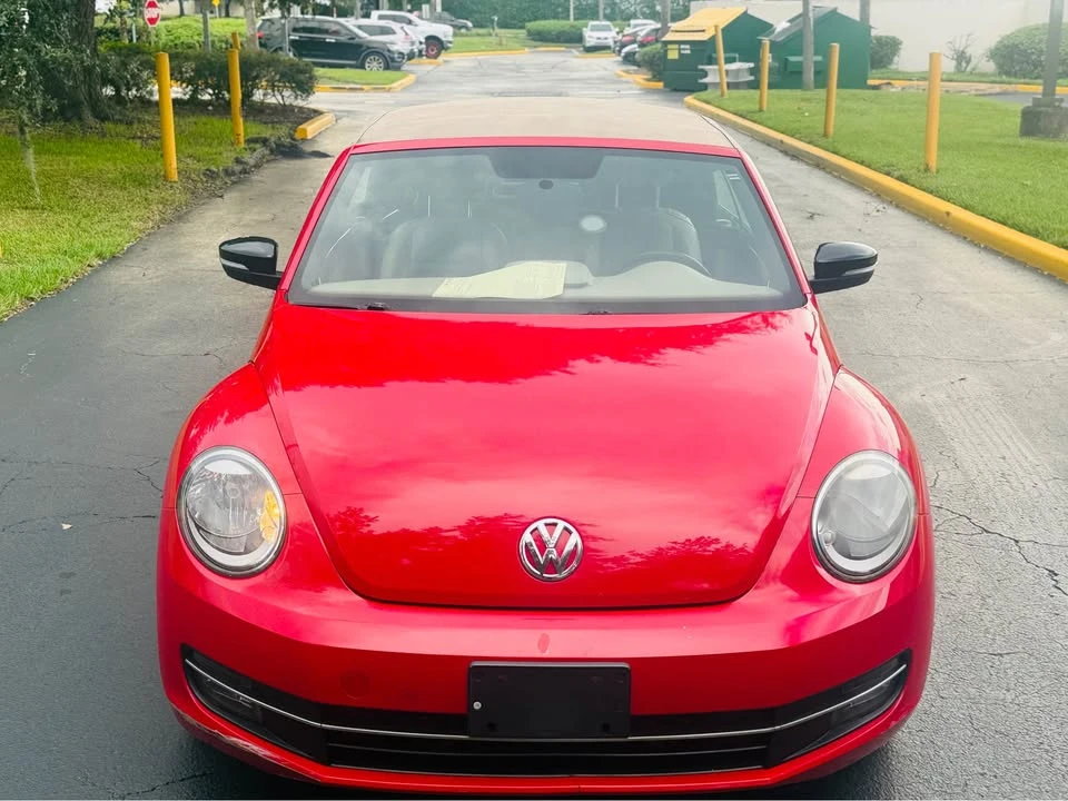 2013 Volkswagen A5 Beetle - Image 2 of 19