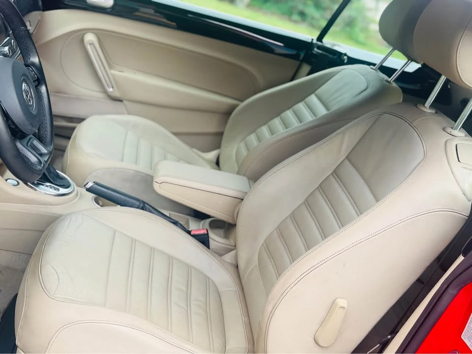 2013 Volkswagen A5 Beetle - Image 9 of 19