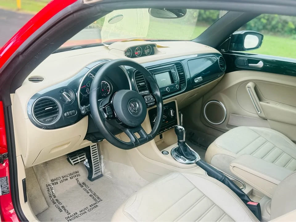 2013 Volkswagen A5 Beetle - Image 11 of 19