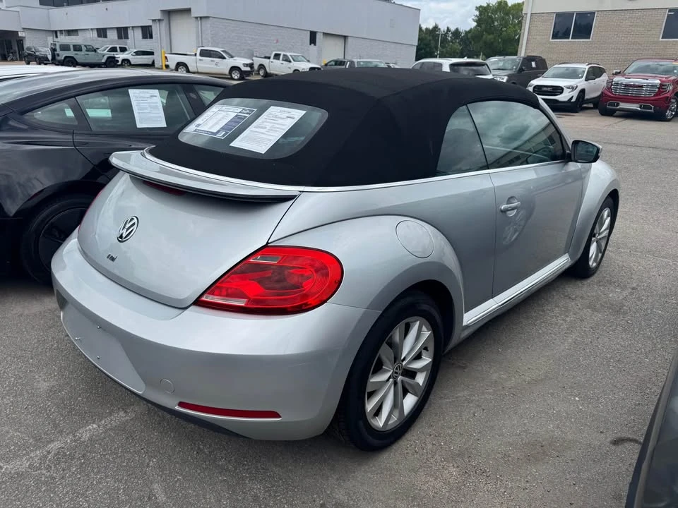 2013 Volkswagen A5 Beetle - Image 5 of 7