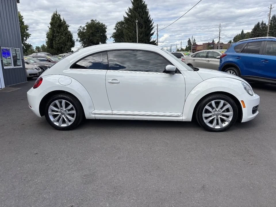 2013 Volkswagen A5 Beetle - Image 9 of 19