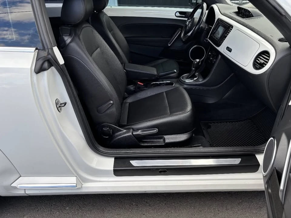 2013 Volkswagen A5 Beetle - Image 14 of 19