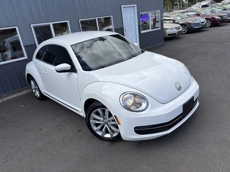 2013 Volkswagen A5 Beetle - Image 11 of 19