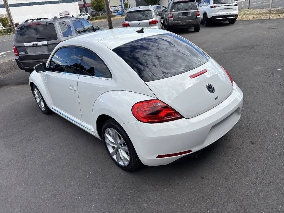 2013 Volkswagen A5 Beetle - Image 5 of 19