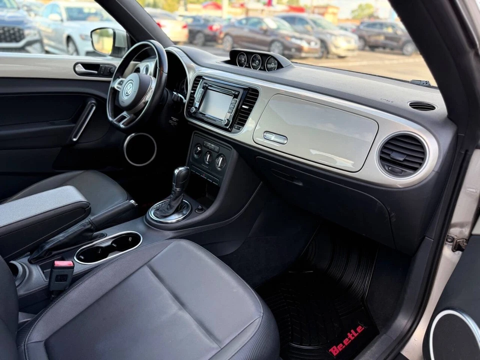 2013 Volkswagen A5 Beetle - Image 14 of 21