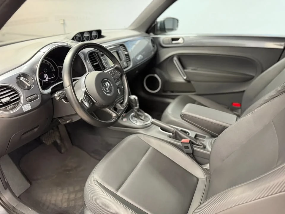 2013 Volkswagen A5 Beetle - Image 17 of 20