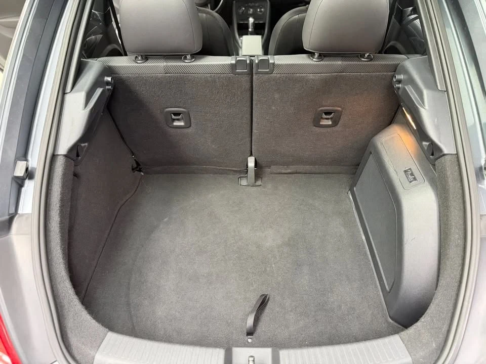 2013 Volkswagen A5 Beetle - Image 7 of 20