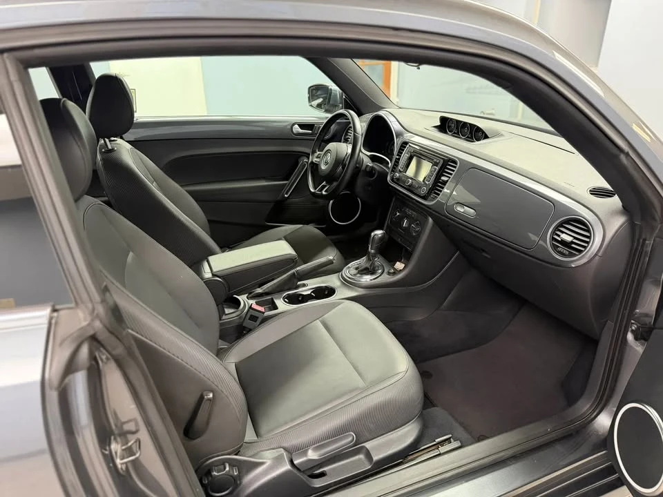 2013 Volkswagen A5 Beetle - Image 14 of 20