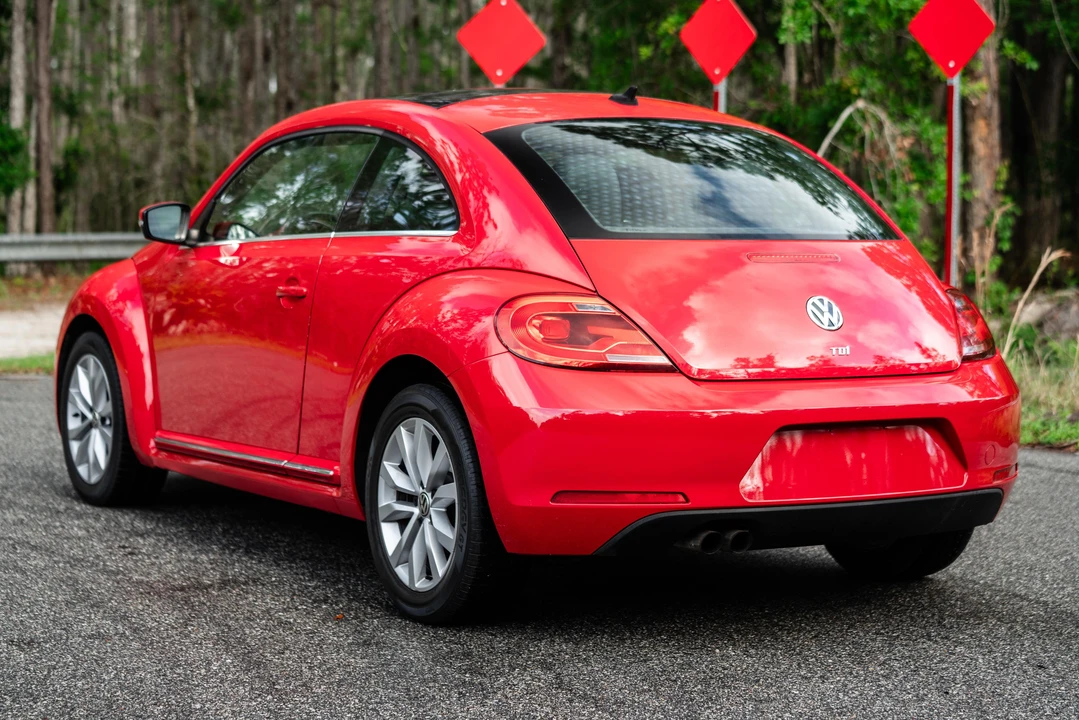 2013 Volkswagen A5 Beetle - Image 15 of 31