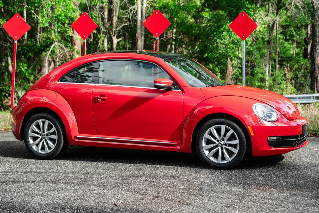 2013 Volkswagen A5 Beetle - Image 22 of 31