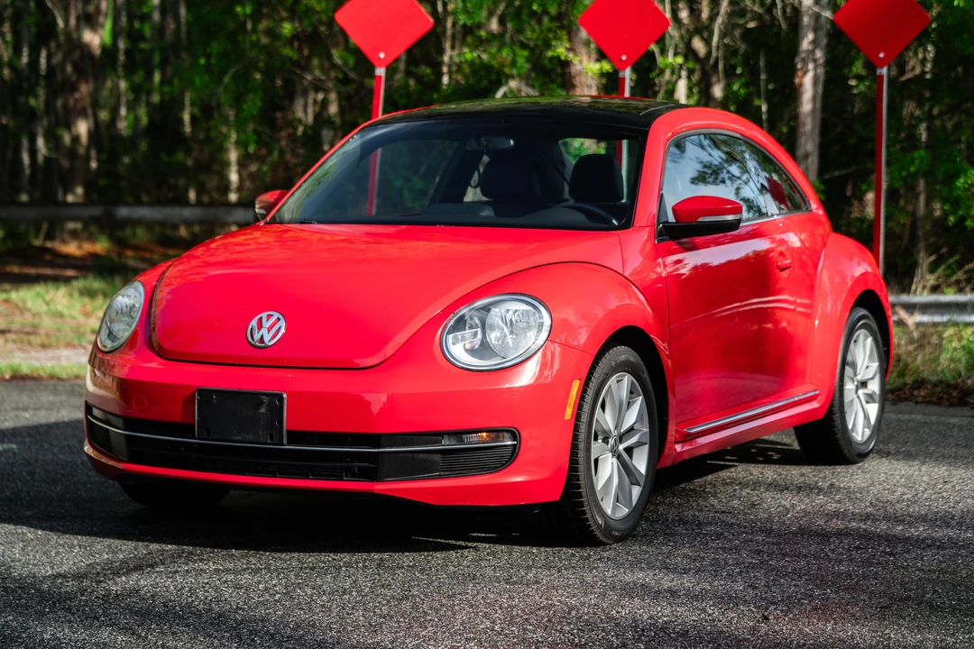 2013 Volkswagen A5 Beetle - Image 6 of 31