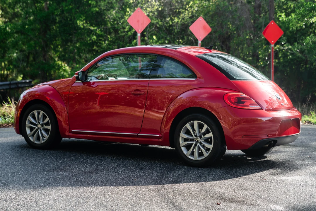 2013 Volkswagen A5 Beetle - Image 12 of 31