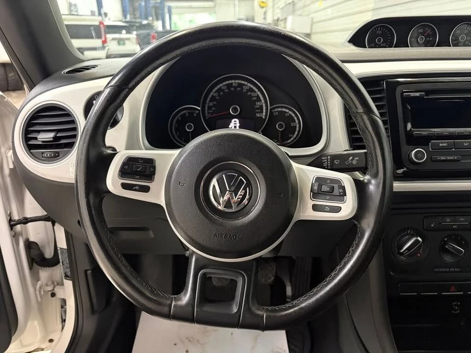 2013 Volkswagen A5 Beetle - Image 15 of 19