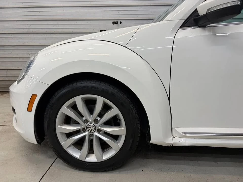 2013 Volkswagen A5 Beetle - Image 4 of 19