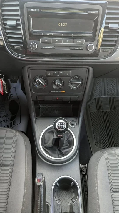 2013 Volkswagen A5 Beetle - Image 13 of 17