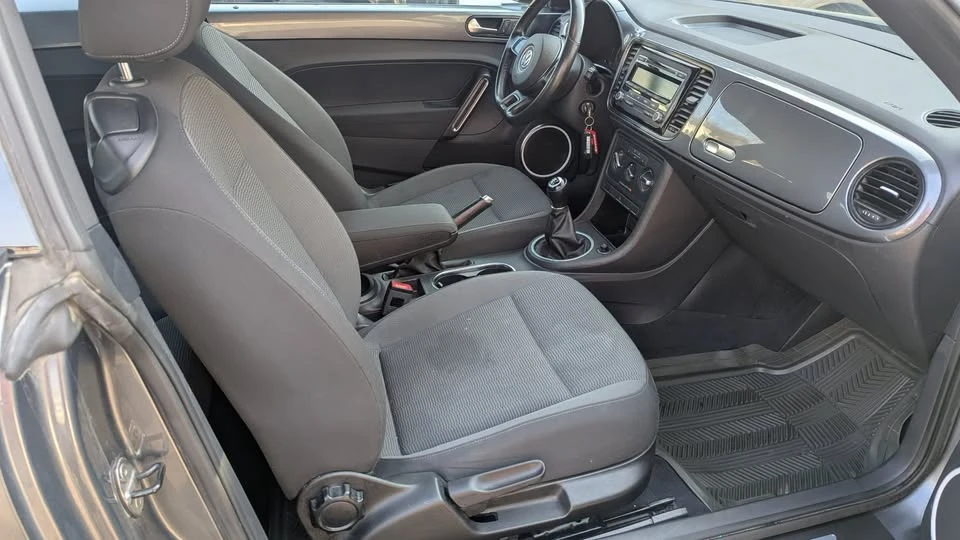 2013 Volkswagen A5 Beetle - Image 17 of 17