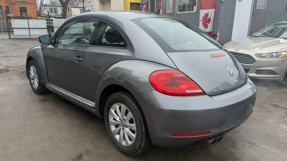 2013 Volkswagen A5 Beetle - Image 3 of 17