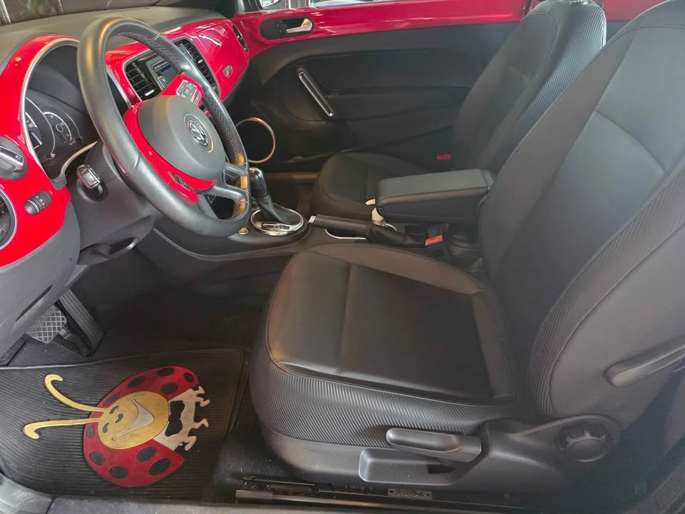 2013 Volkswagen A5 Beetle - Image 6 of 21