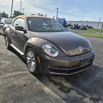 2013 Volkswagen Beetle TDI Convertible 2D