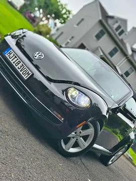 2013 Volkswagen Beetle TDI Convertible 2D