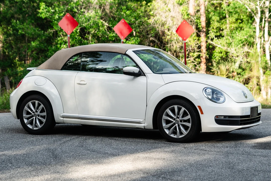2013 Volkswagen A5 Beetle - Image 24 of 31
