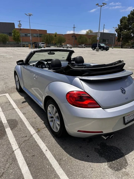 2013 Volkswagen A5 Beetle - Image 3 of 10