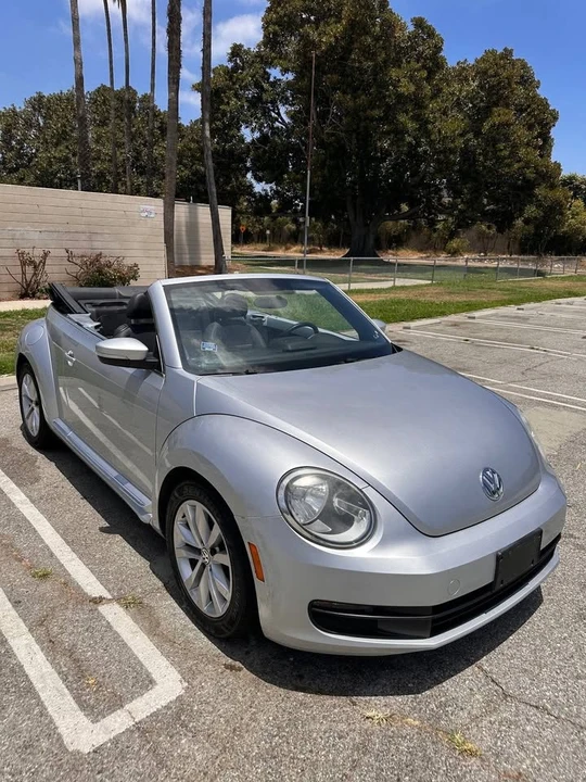 2013 Volkswagen A5 Beetle - Image 6 of 10