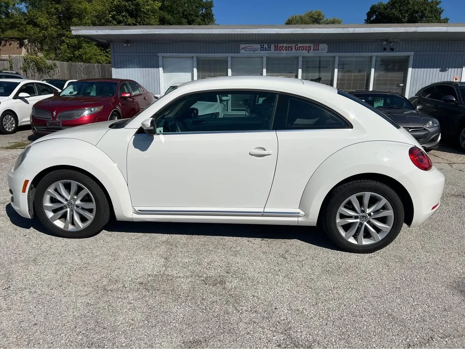 2013 Volkswagen A5 Beetle - Image 4 of 19