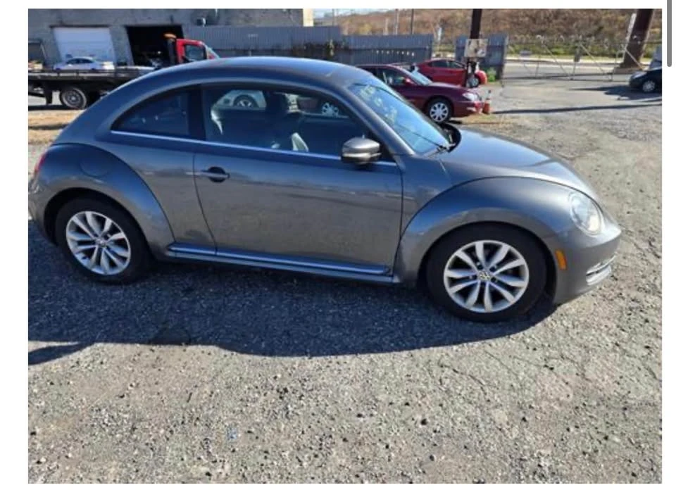 2013 Volkswagen A5 Beetle - Image 15 of 18